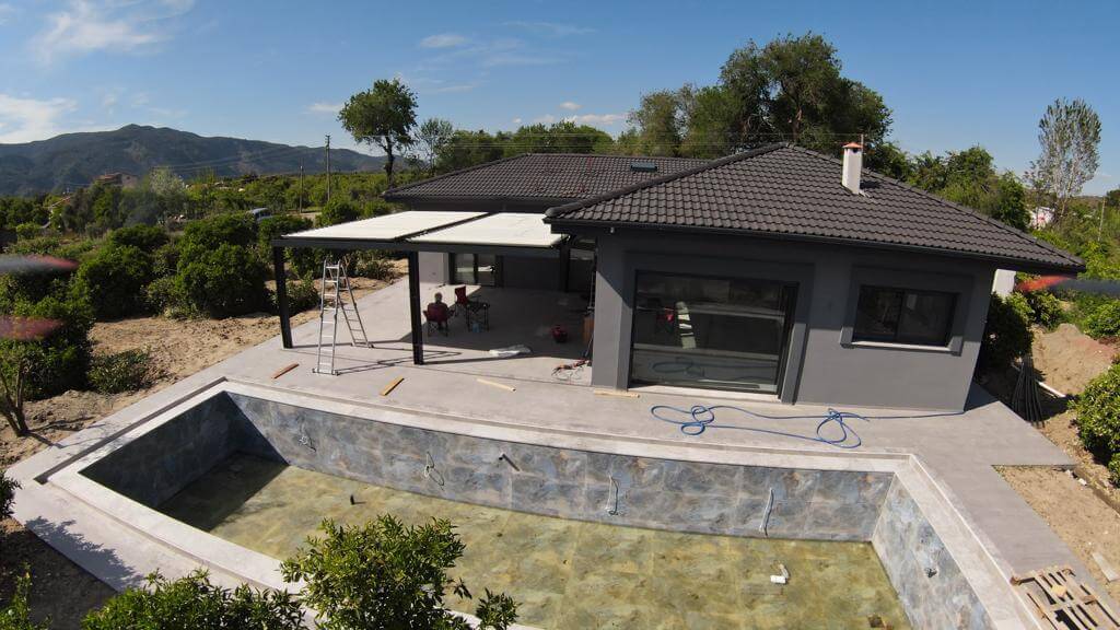 Yaz Aylarında Serinlik, Kış Aylarında Sıcaklık: Bioklimatik Pergolaların Avantajları